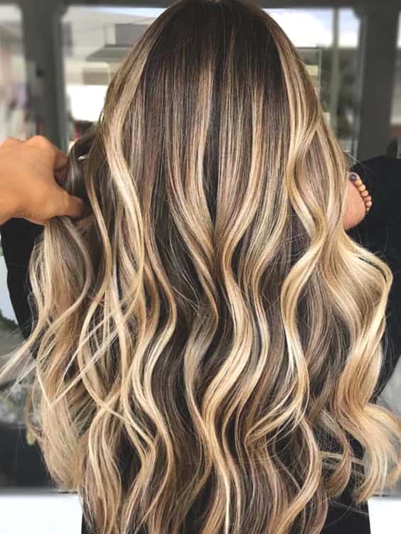 golden-highlights-blonde-min