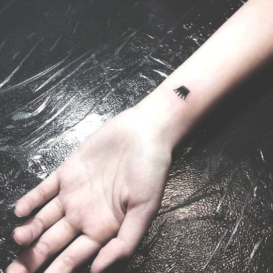 77 Cute And Minimalist Small Tattoo Ideas for Women