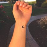 moon-tattoo-min