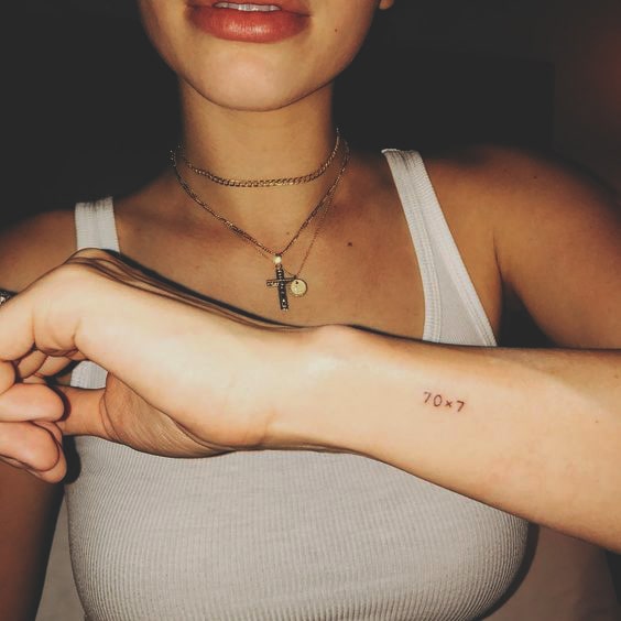 77 Cute And Minimalist Small Tattoo Ideas for Women