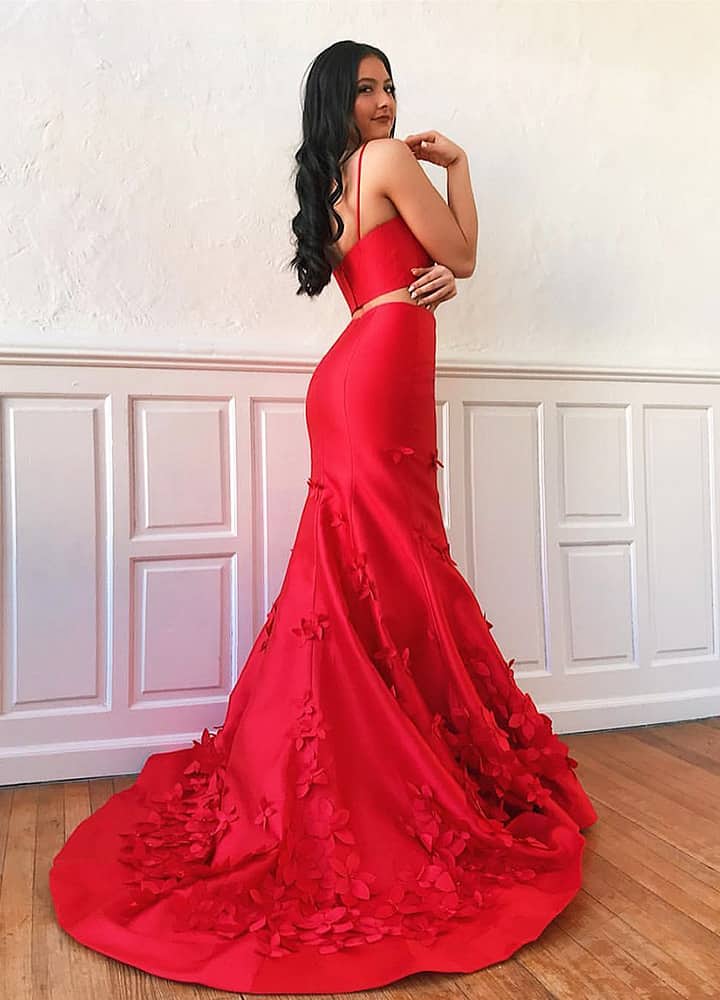 63 Fashionable Prom Dresses That Make You The Queen Of Prom Night