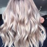 champagne-blonde-hair-color-min