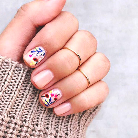 flower-nails-summer-nail-art-design | Ecemella