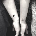 matching-ying-yang-tattoo-for-couples-min
