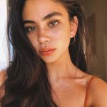 blurred-lips-makeup-trend
