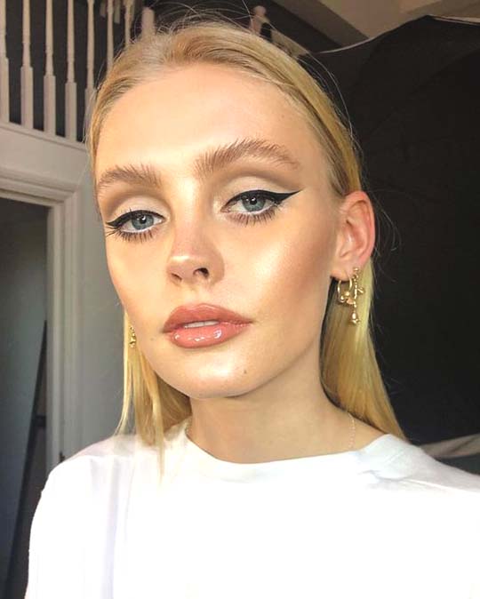 10 Ultimate Summer Makeup Trends That Are Hotter Than The Summer Days