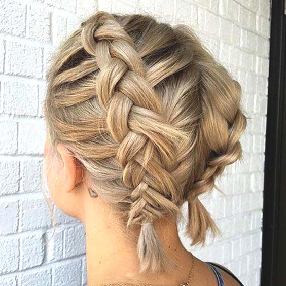 64 Adorable Short Hair Updos That Are Supremely Easy To Copy