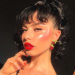glossy-makeup-idea-summer-2019-makeup