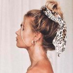 short-hairstyles-scarf-trend-2019