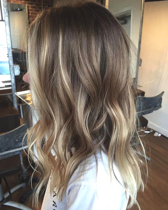 70 The Best Modern Haircuts & Hair Colors For Women Over 30