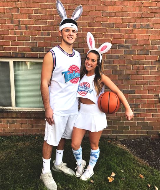 14 Affordable Cute DIY  Halloween  Costumes  for Couples  