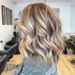 dirty-blonde-lob-hair-look-hairstyle-ideas