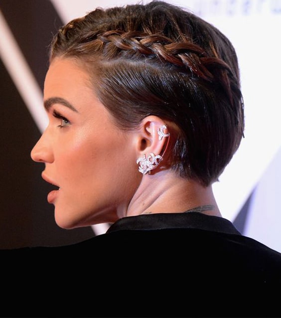 50 Stunning Wedding Hairstyles That Are Perfect for Short Hair