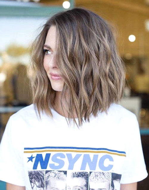 Wavy Shoulder Length Bob Haircut 2019 Ecemella