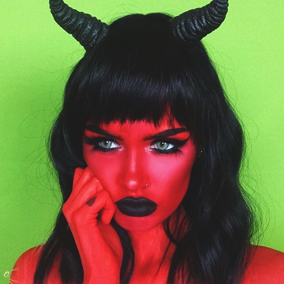 64 Sexy But Spooky Halloween Makeup Ideas To Try This October