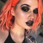 pretty-vampire-makeup-look-sexy-halloween-makeup-ideas