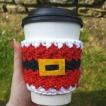 Felt-Coffee-Cup-Sleeve-santa-diy-christmas-crafts
