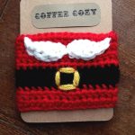 Felt-Coffee-Cup-cozy-Sleeve-christmas-diy-crafts