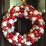 bulb-wreath-christmas-diy-decor-ideas
