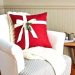 christmas-festive-pillow-diy-decors