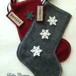 cozy-felt-stockings-diy-christmas-craft-ideas
