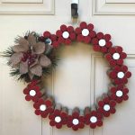 wine-cork-wreath-diy-christmas-crafts-idea