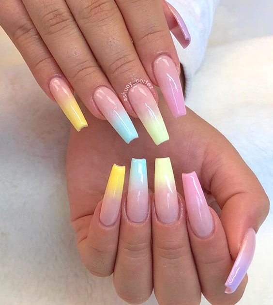 12 Popular Winter Nail Art Trends That You Need To Try ASAP