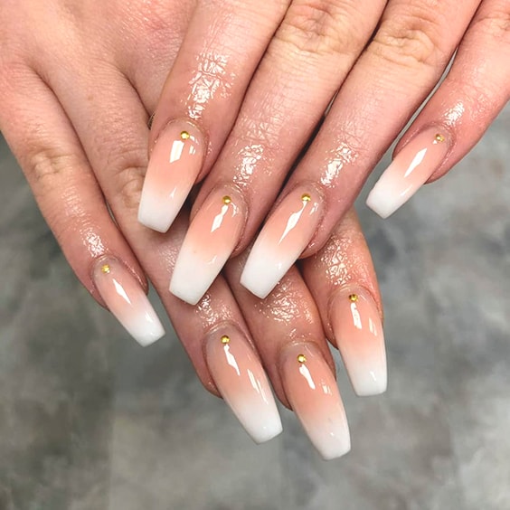 12 Popular Winter Nail Art Trends That You Need To Try ASAP