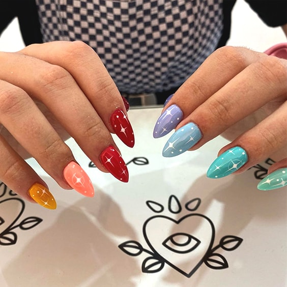 12 Popular Winter Nail Art Trends That You Need To Try ASAP