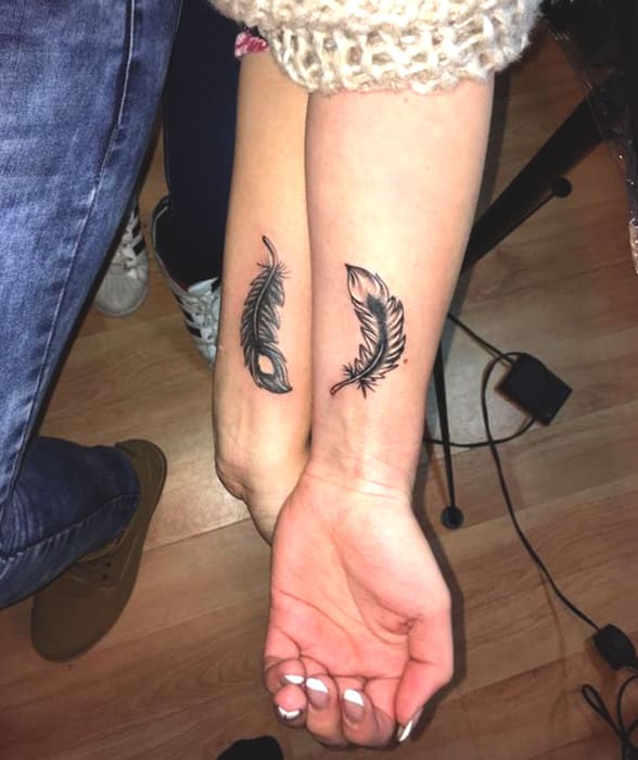 72 Creative Matching Best Friend Tattoos In 2020 That Are Super Cute