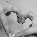 matching-outline-heart-bff-tattoo-idea