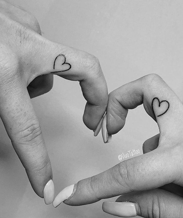 72 Creative Matching Best Friend Tattoos In 2020 That Are Super Cute