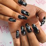 black-marble-nail-art-idea