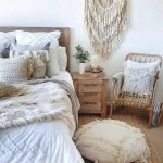 bohemian-macrame-bedroom-wall-decor-idea