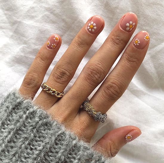 54 The Brightest Spring 2020 Nail Trends That Are SO Popular Right Now