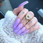 purple-marble-nail-art-idea