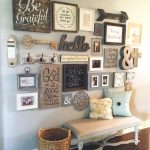 rustic-farmhouse-wall-decoration-idea