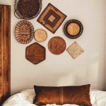 straw-baskets-bedroom-wall-decor-idea