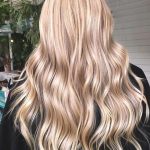 champagne-blonde-haircolor-idea