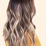 dirty-blonde-shade-hair-color-trend