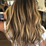 golden-highlights-blonde-hair-color-ideas