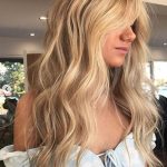 honey-blonde-hair-color-trend-2020