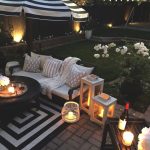 black-and-white-outdoor-patio-design-idea