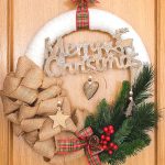 farmhouse-diy-christmas-wreath