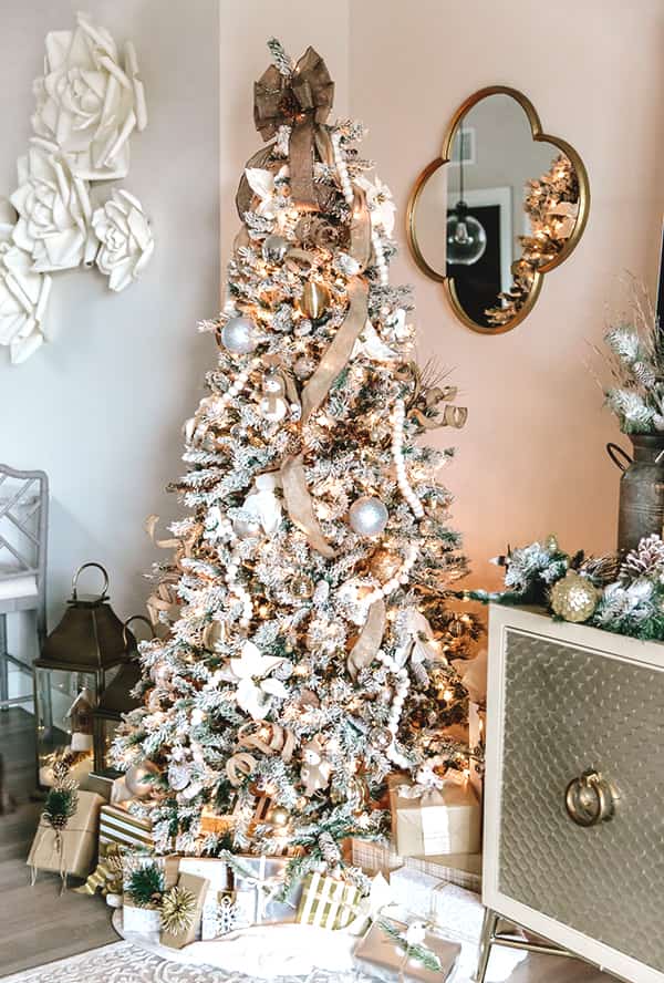 48 Merriest Christmas Decoration Ideas That Reveal The Holiday Spirit