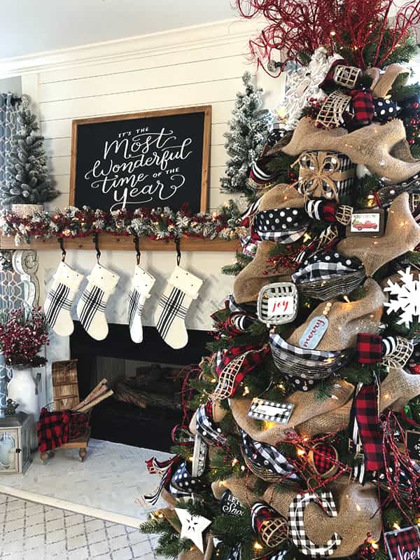 48 Merriest Christmas Decoration Ideas That Reveal The Holiday Spirit