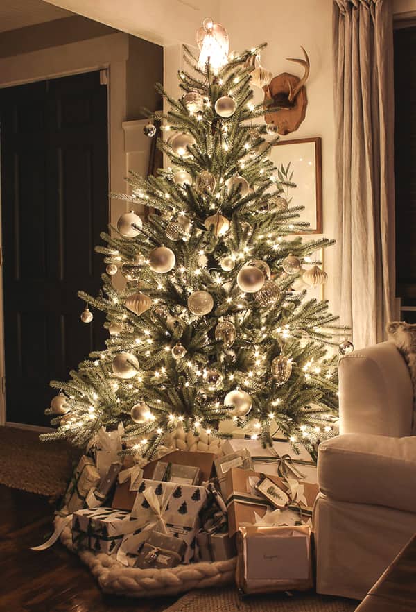 48 Merriest Christmas Decoration Ideas That Reveal The Holiday Spirit