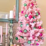 pink-christmas-tree-aesthetic