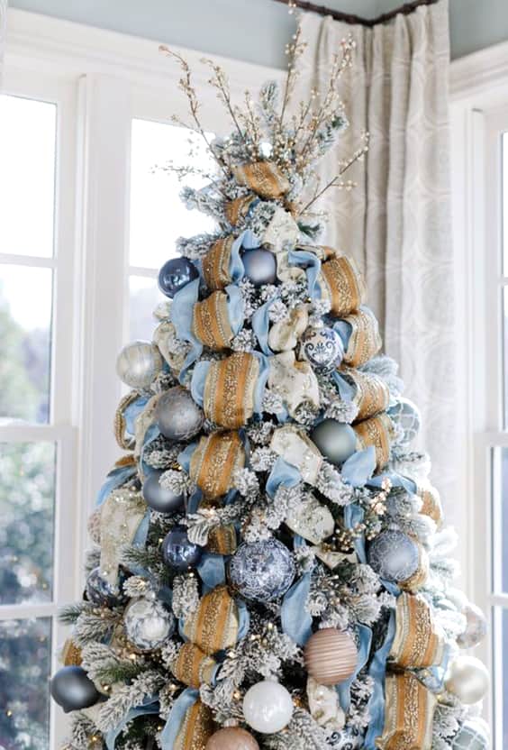 72 Best Christmas Tree Decoration Ideas To Get Inspired This Year