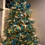 blue-ornaments-christmas-tree-decor